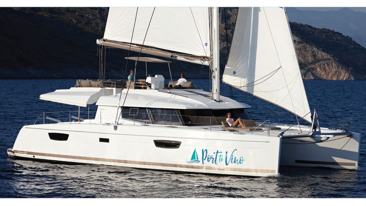 PORT TO VINO Yacht Charter - Under sail