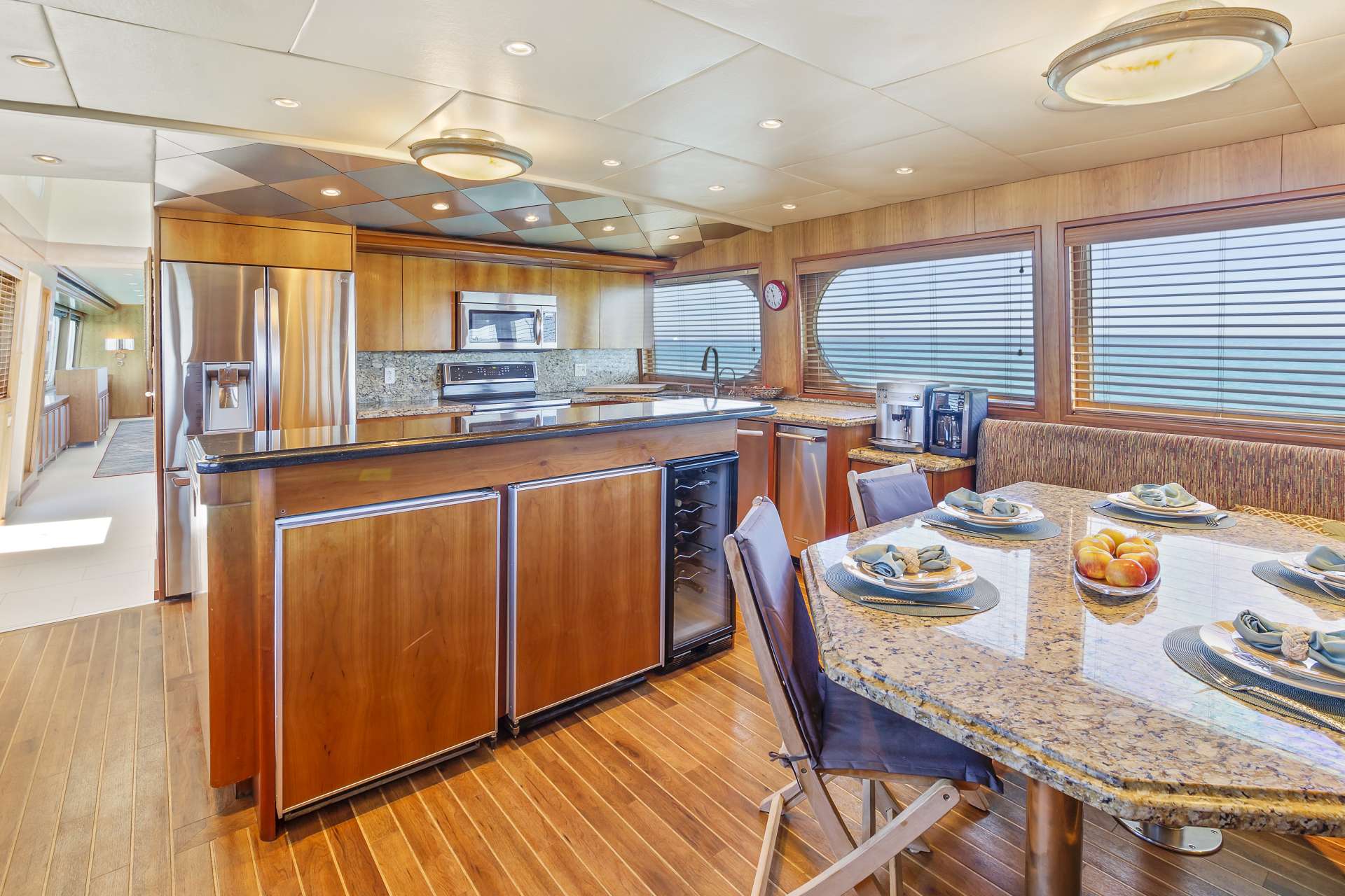 IL CAPO Yacht Charter - Country Kitchen