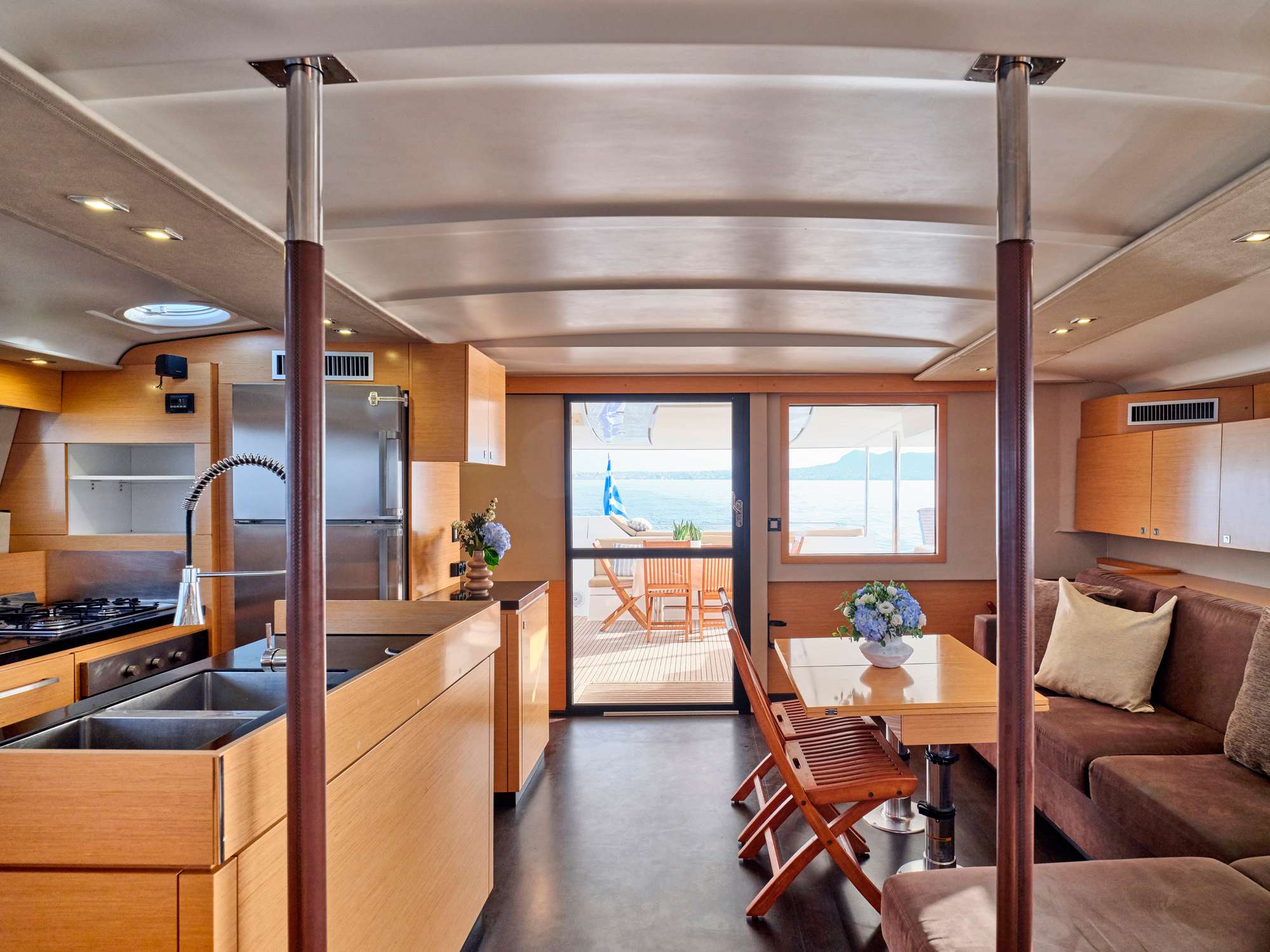 Galley &amp; Saloon 