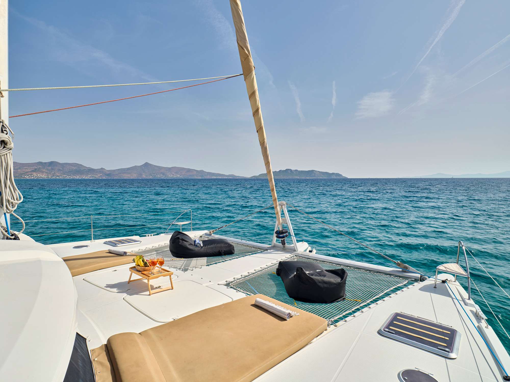 Sunbathing area - Fore deck 