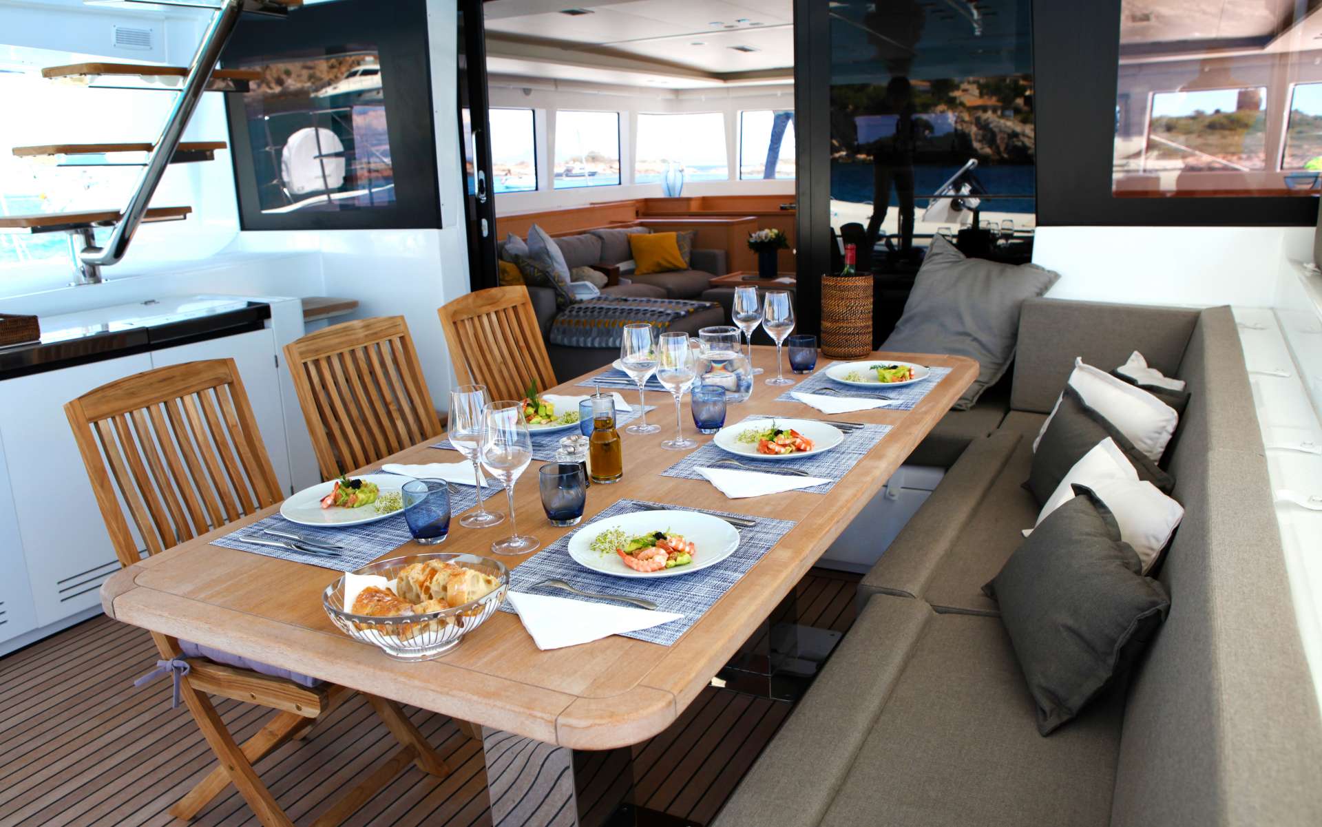 LADY M Yacht Charter - Cockpit Dining