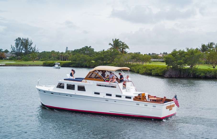 KINGFISHER Yacht Charter - Intra-Coastal Cruise