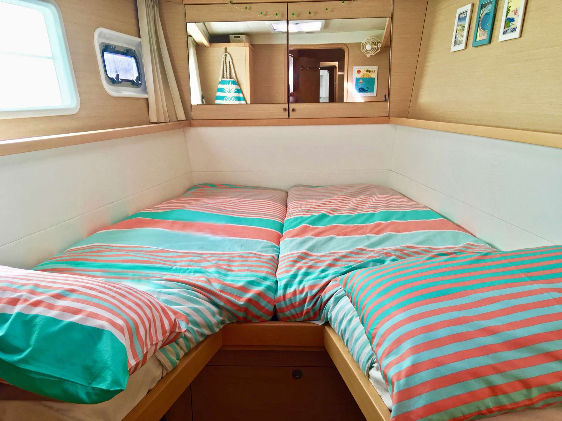 Catamaran Charter Hawkeye
