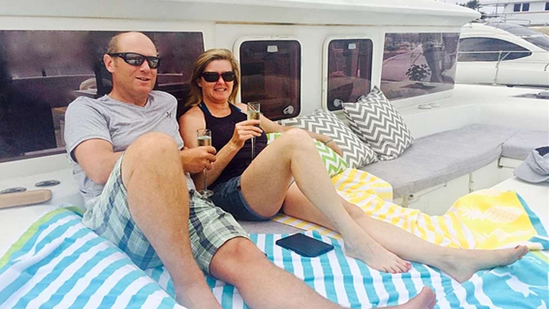 Catamaran Charter Hawkeye