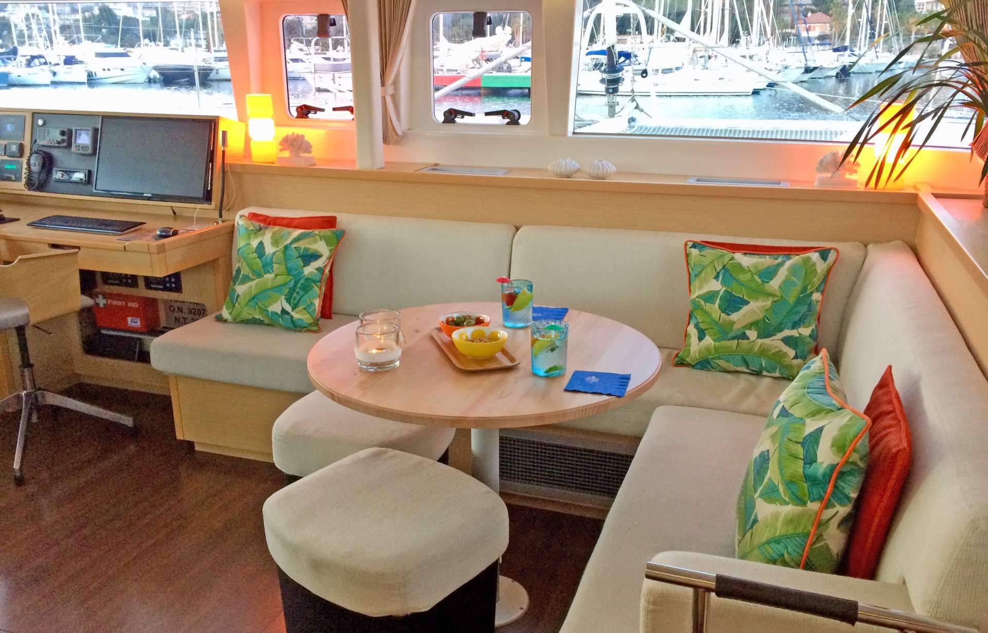 Catamaran Charter Hawkeye