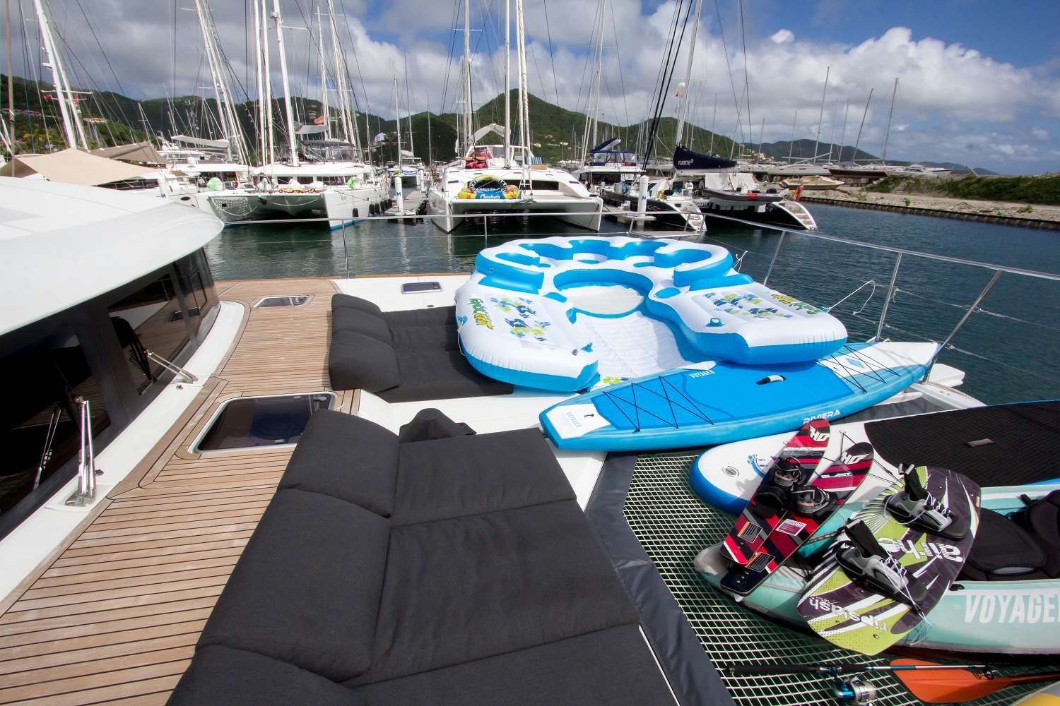 JAN'S FELION Yacht Charter - Loaded with watersports
