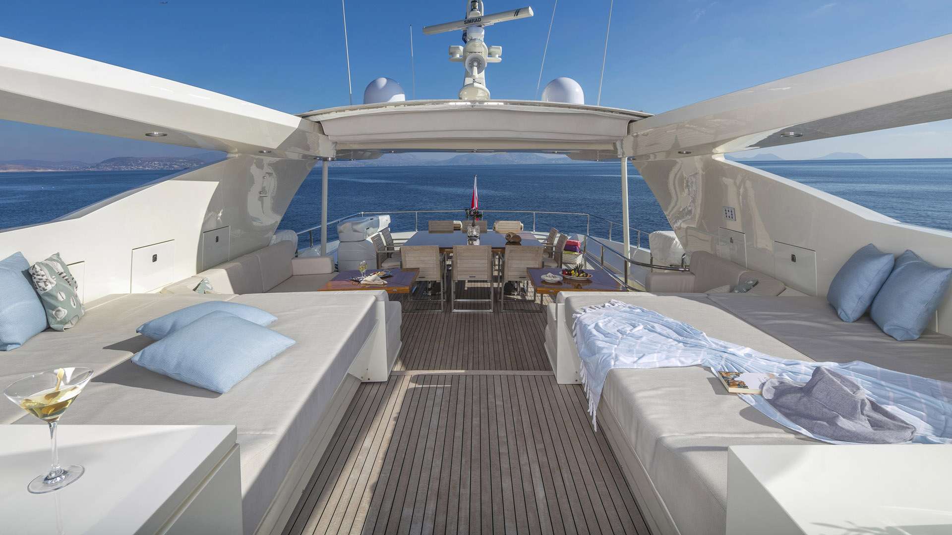 Upper Deck