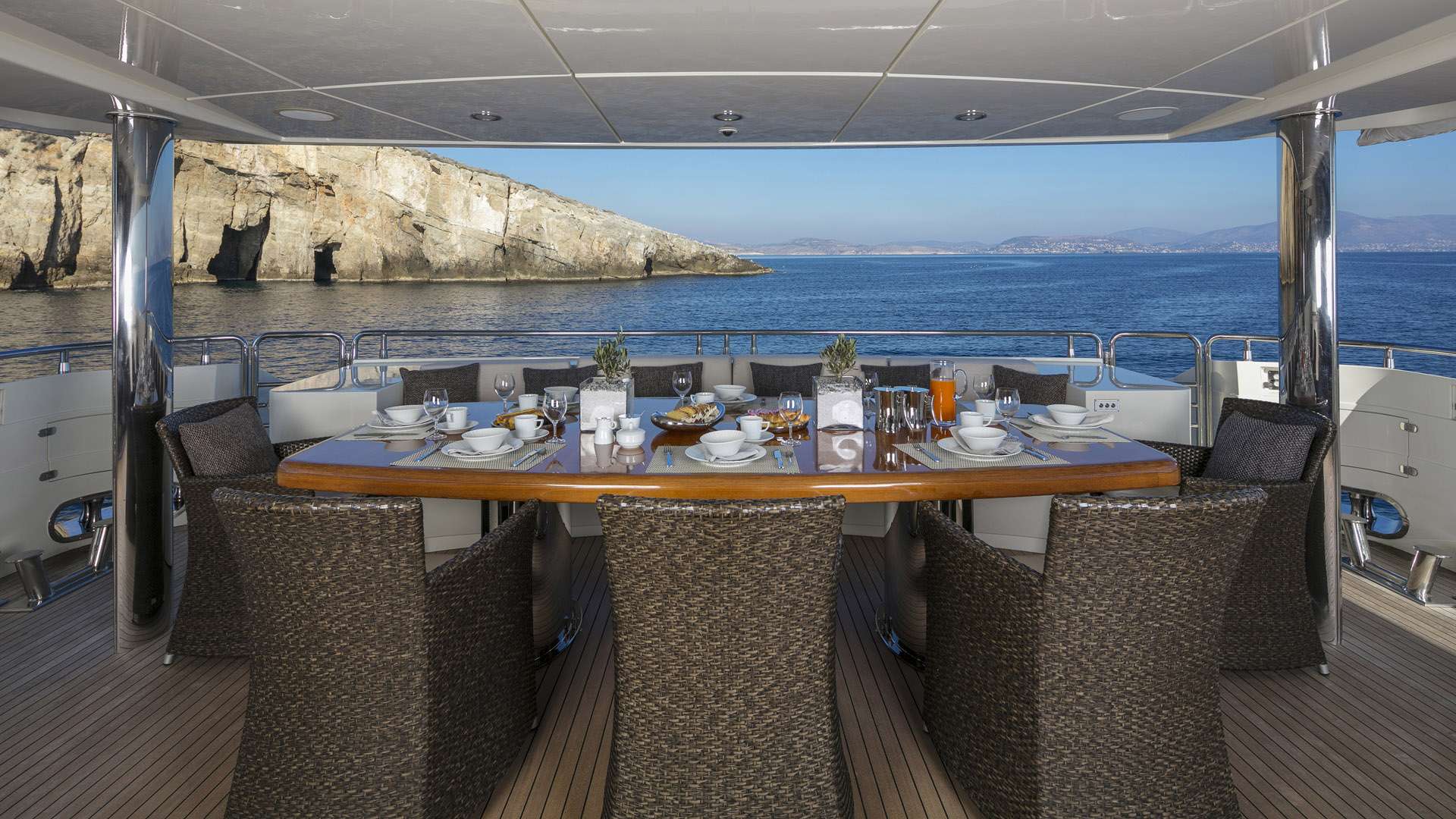 Main Deck Aft