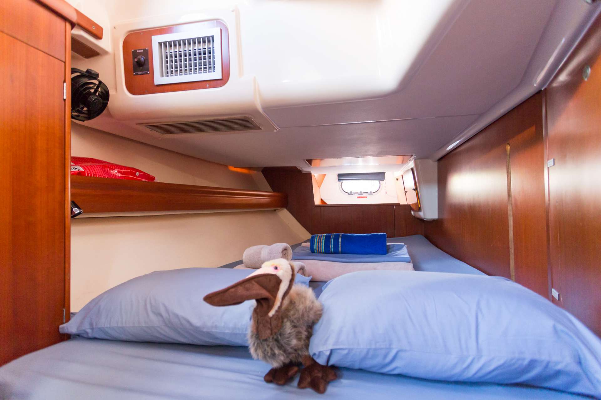 Aft Cabin - photo Arthur Daniel