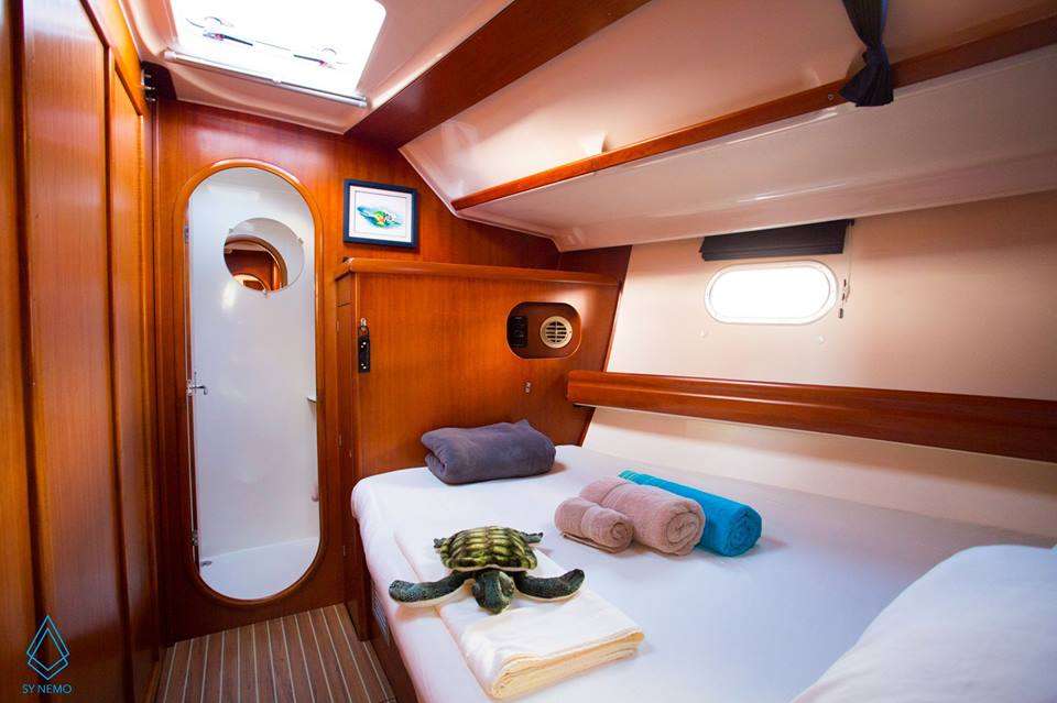 Mid ship Guest Cabin - photo Arthur Daniel