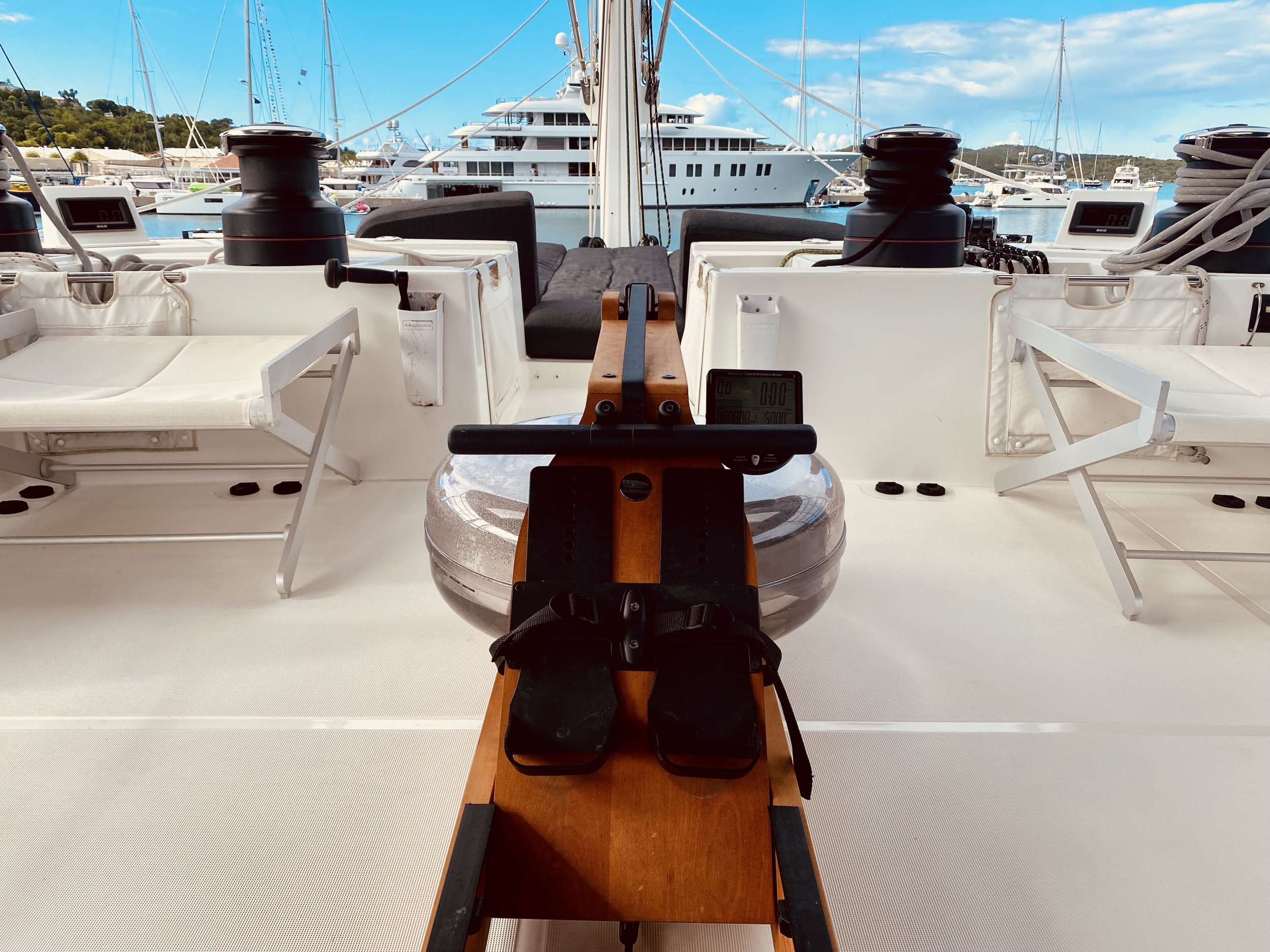 LE REVE L620 ESSENCE Yacht Charter - Work out using our WaterRower with the best gym view!