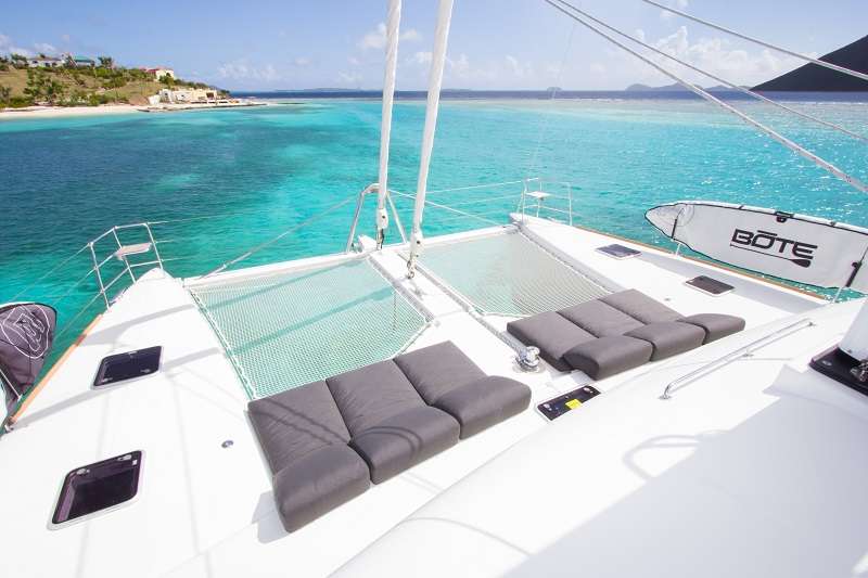 LE REVE L620 ESSENCE Yacht Charter - Foredeck lounging