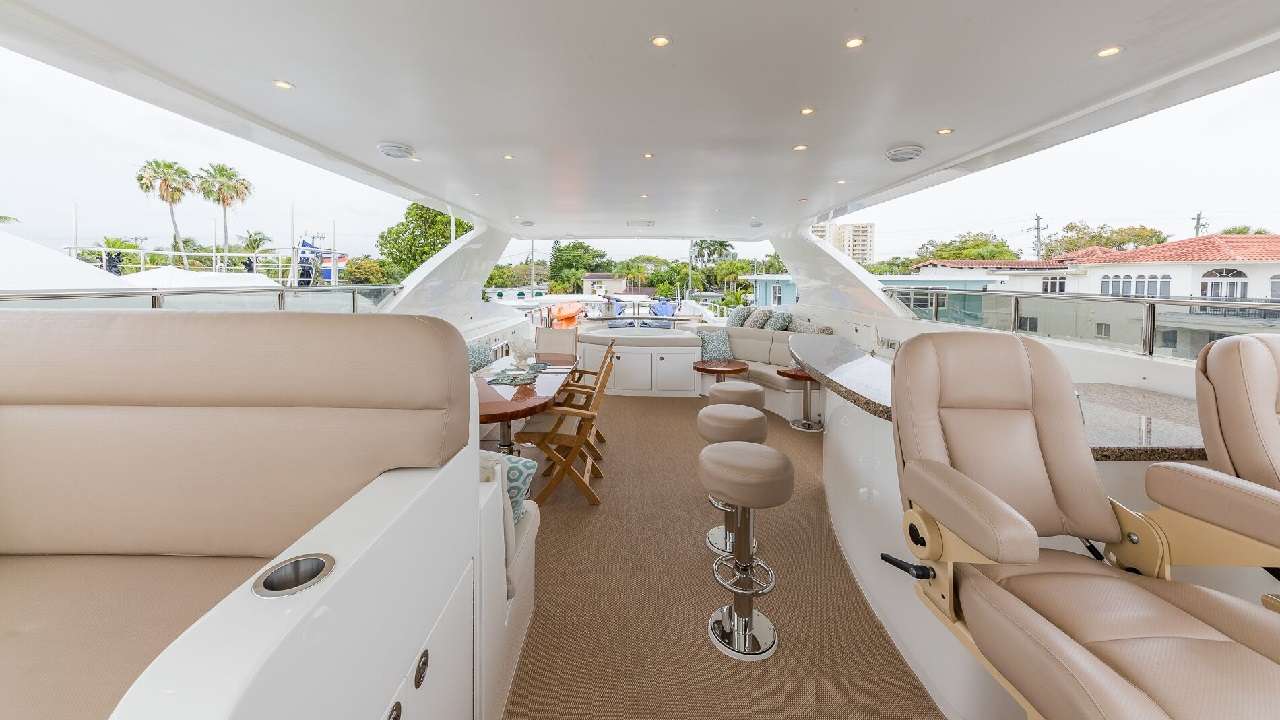 Top deck