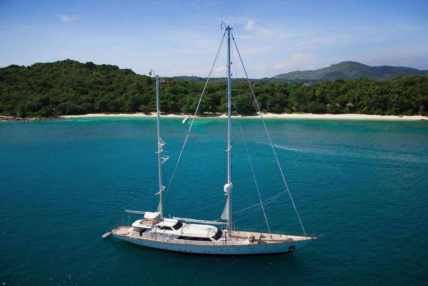 Sail La Numero Uno Luxury super yacht