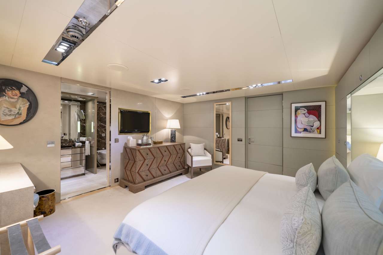 Double Cabin - Port