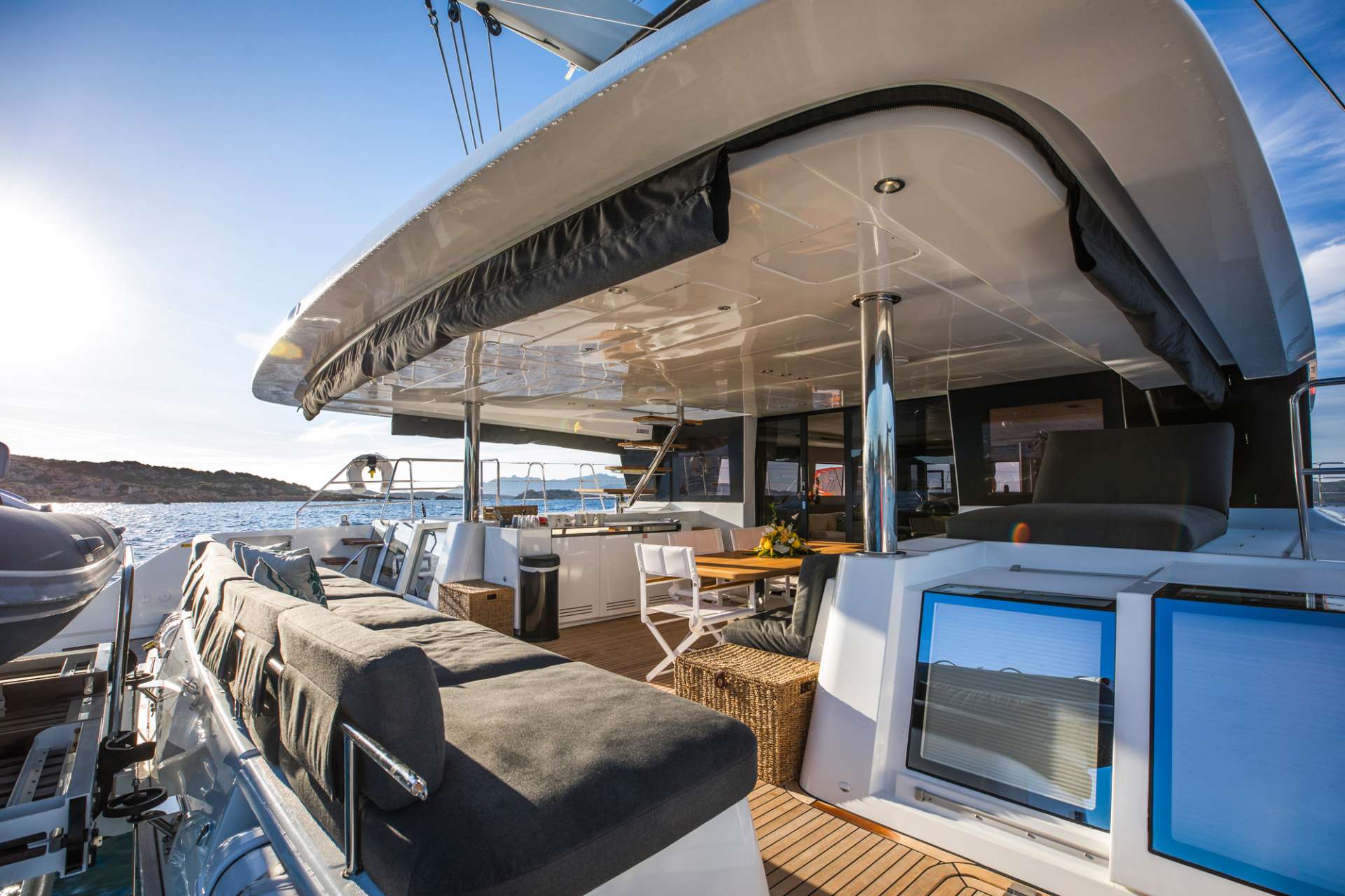 LADY FIONA Yacht Charter - Aft deck