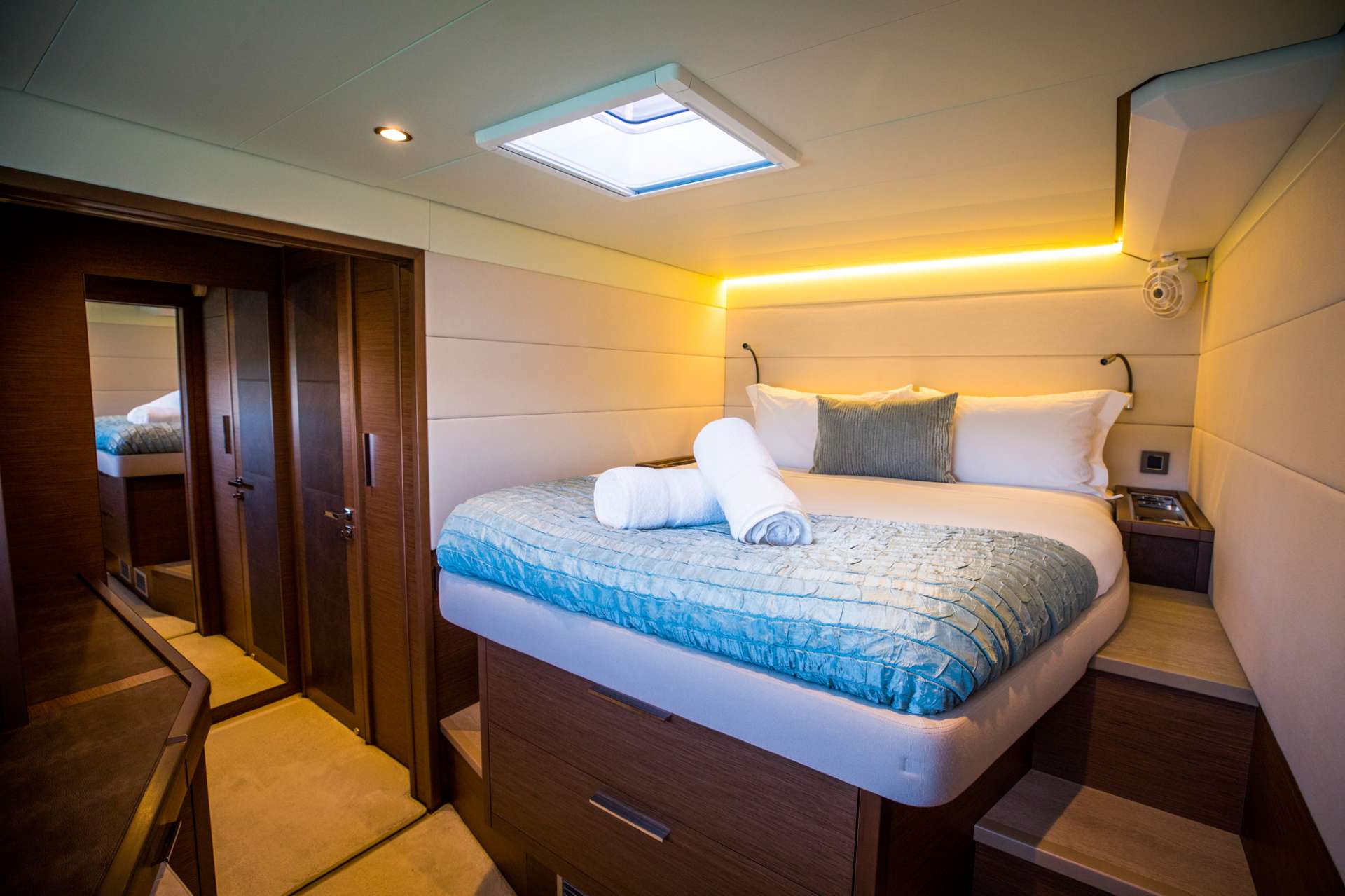 Guest Double Cabin