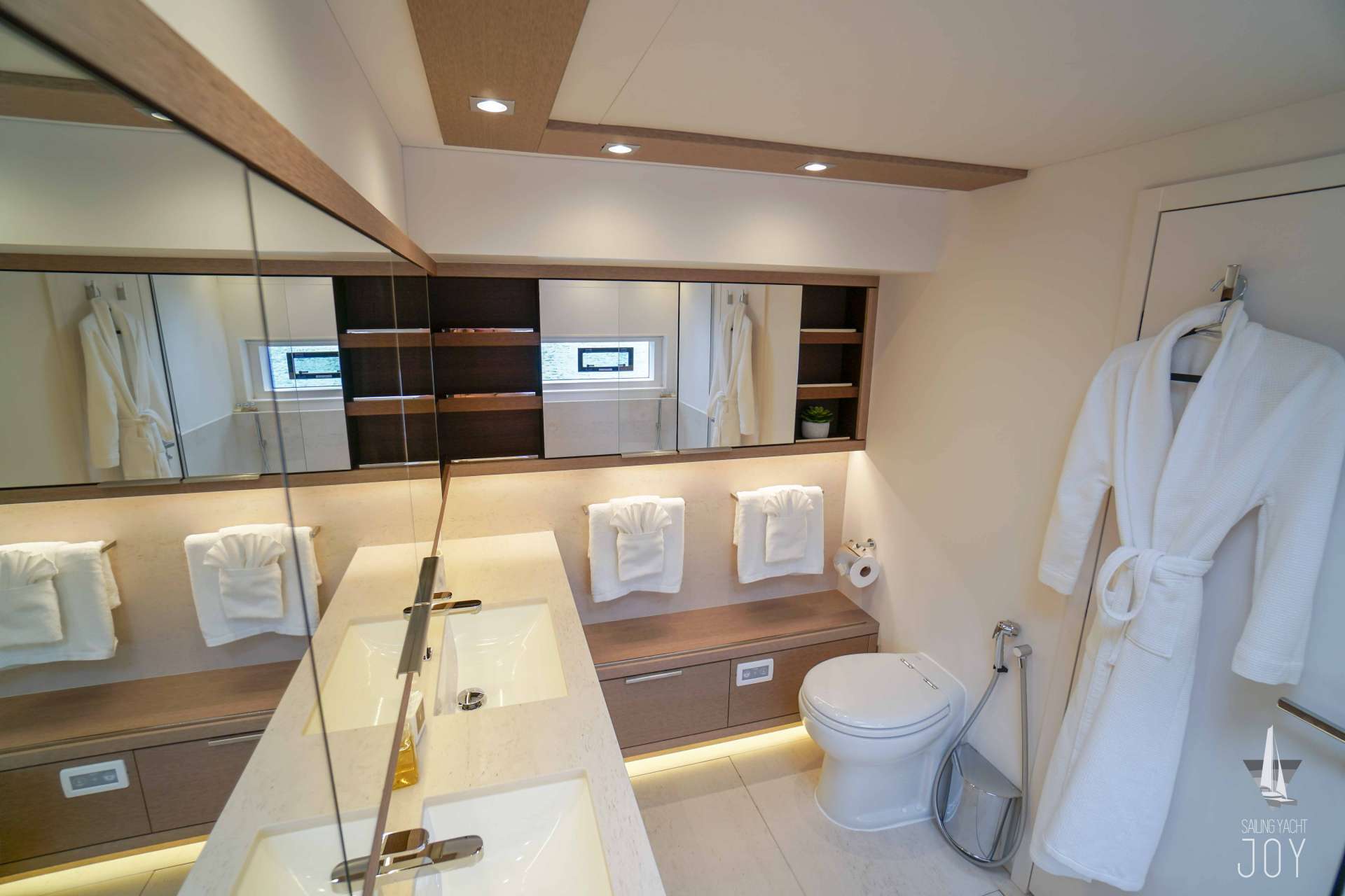 JOY Yacht Charter - Master Cabin Bathroom