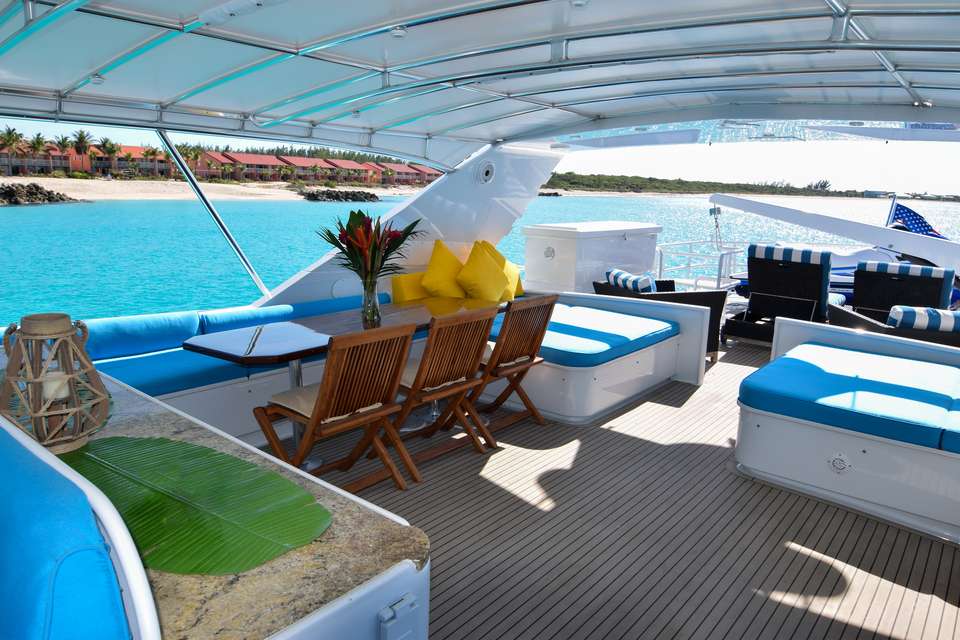 Flybridge deck