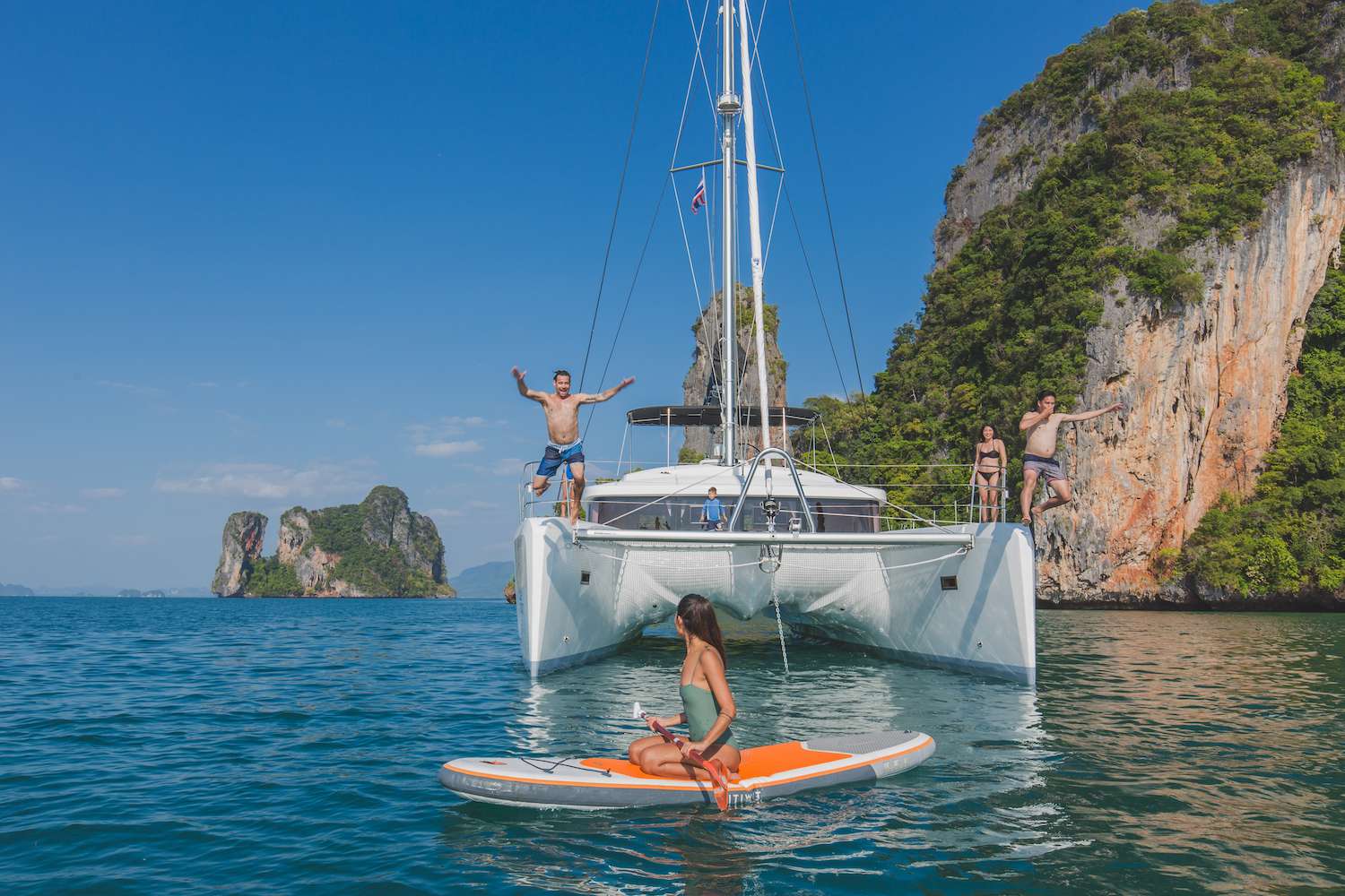 SUP and the yacht