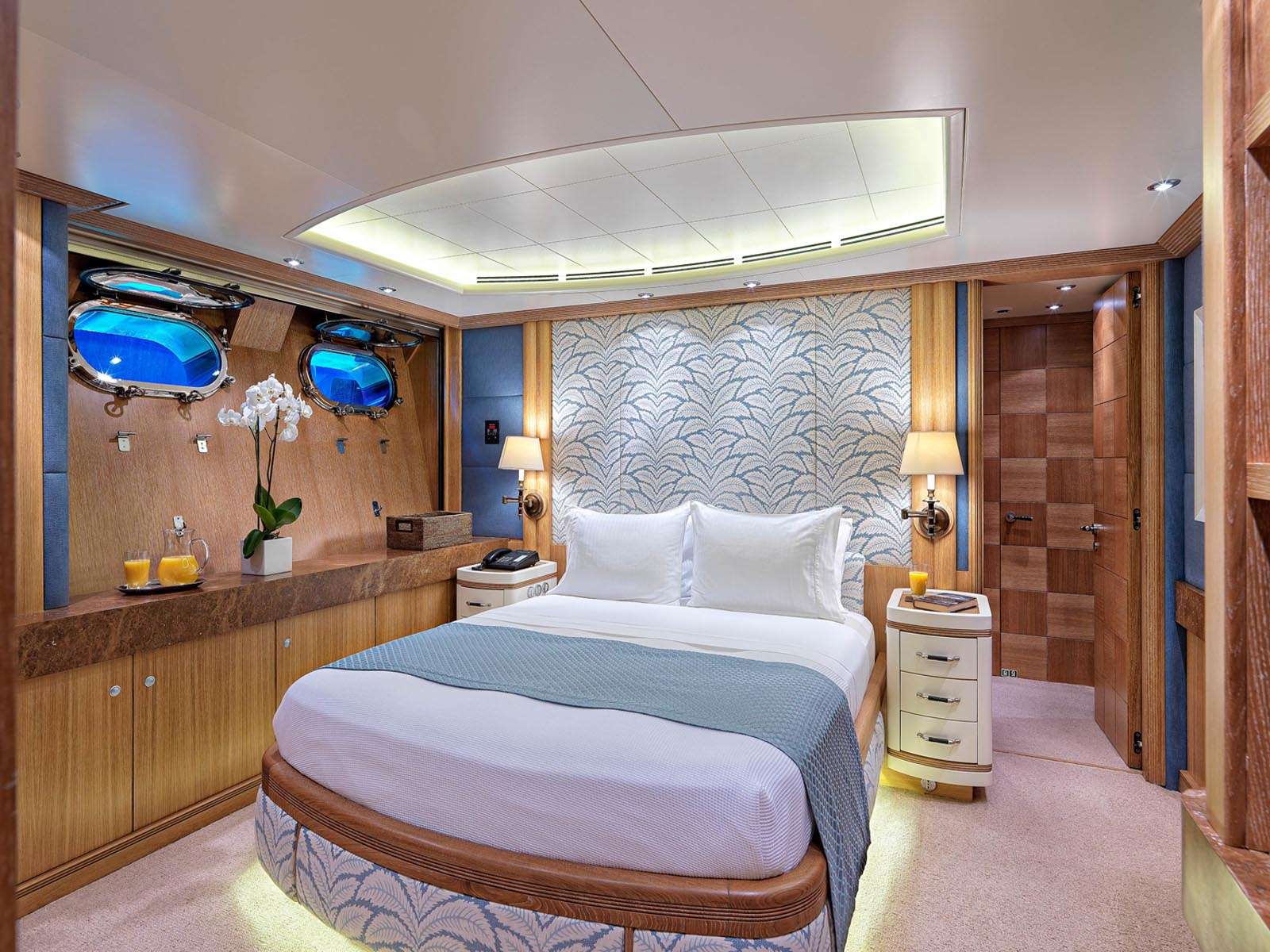 ALEXANDRA Yacht Charter - Double Stateroom I