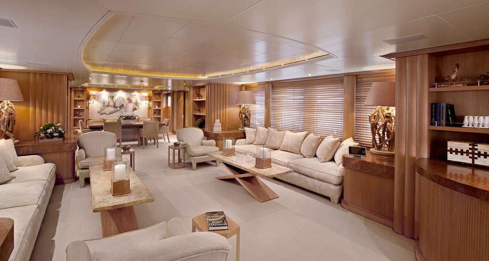ALEXANDRA Yacht Charter - Main salon