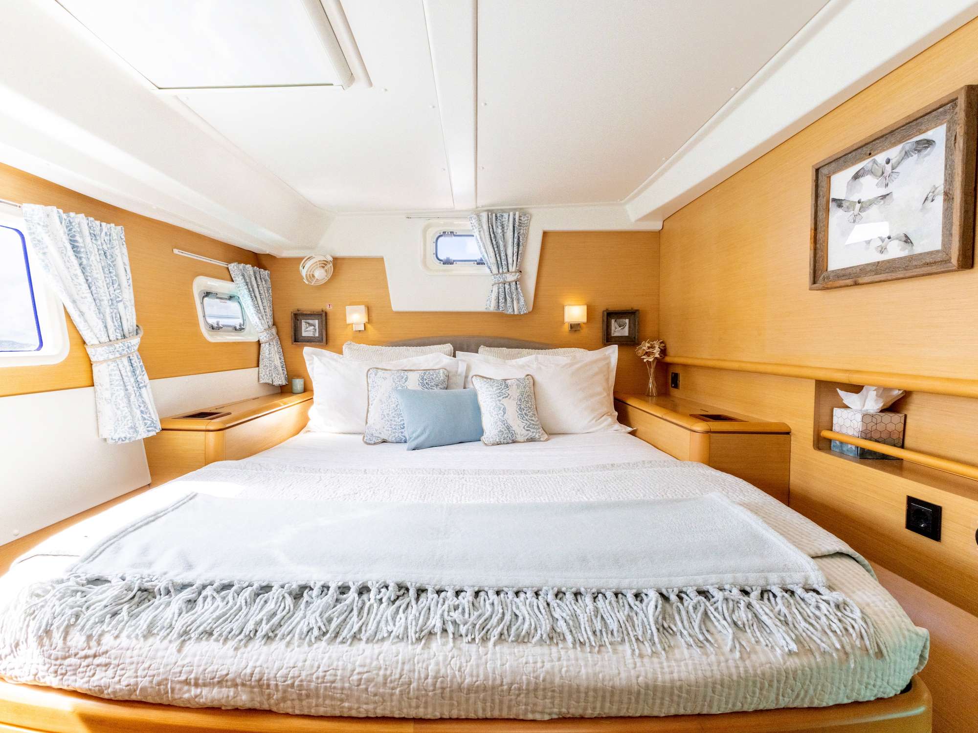 Bunk cabin ensuite -  perfect for kids or for crew when the guests opt for 4 queen cabins