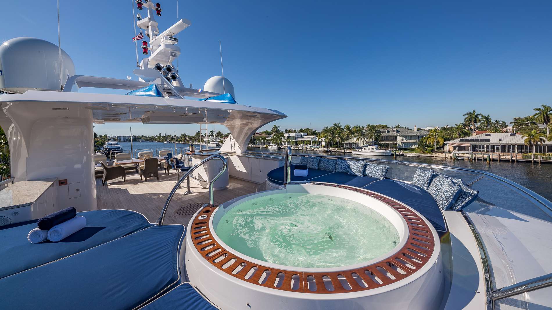 Top Deck Bar