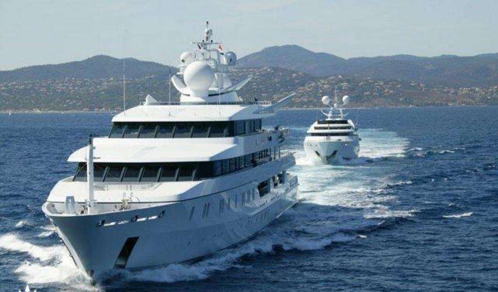 INDIAN EMPRESS Yacht Charter Motor Boat - Ritzy Charters