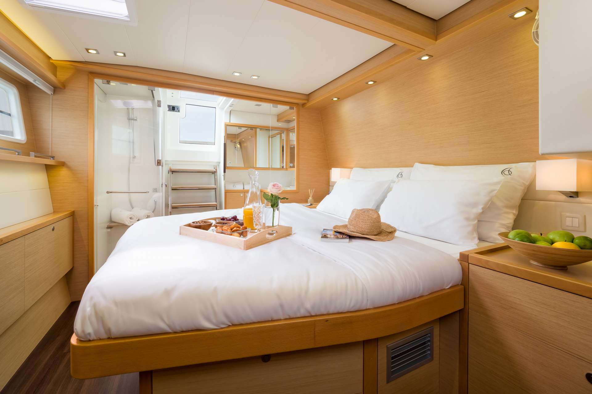MASTER  CABIN 