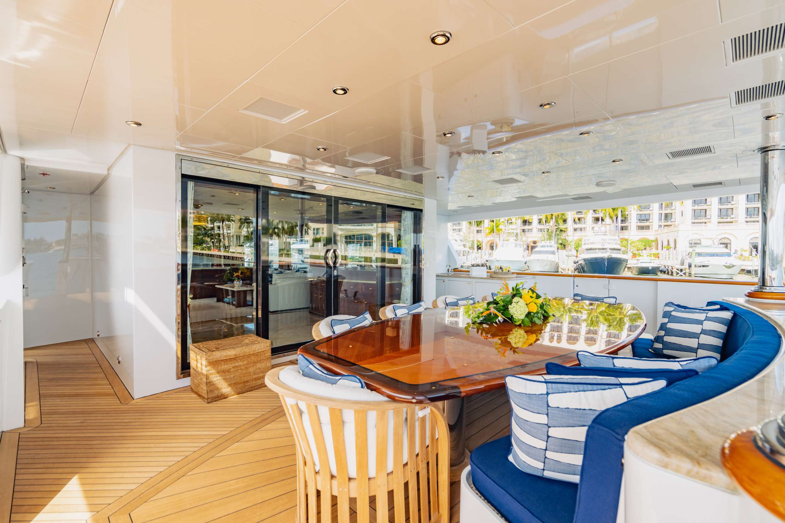 Main Aft Deck
