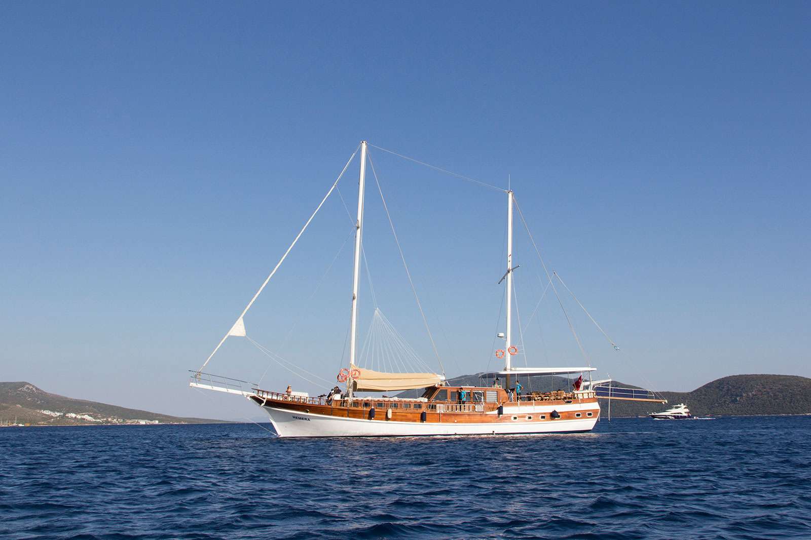 Yacht Charter M/S Hemera | Ritzy Charters