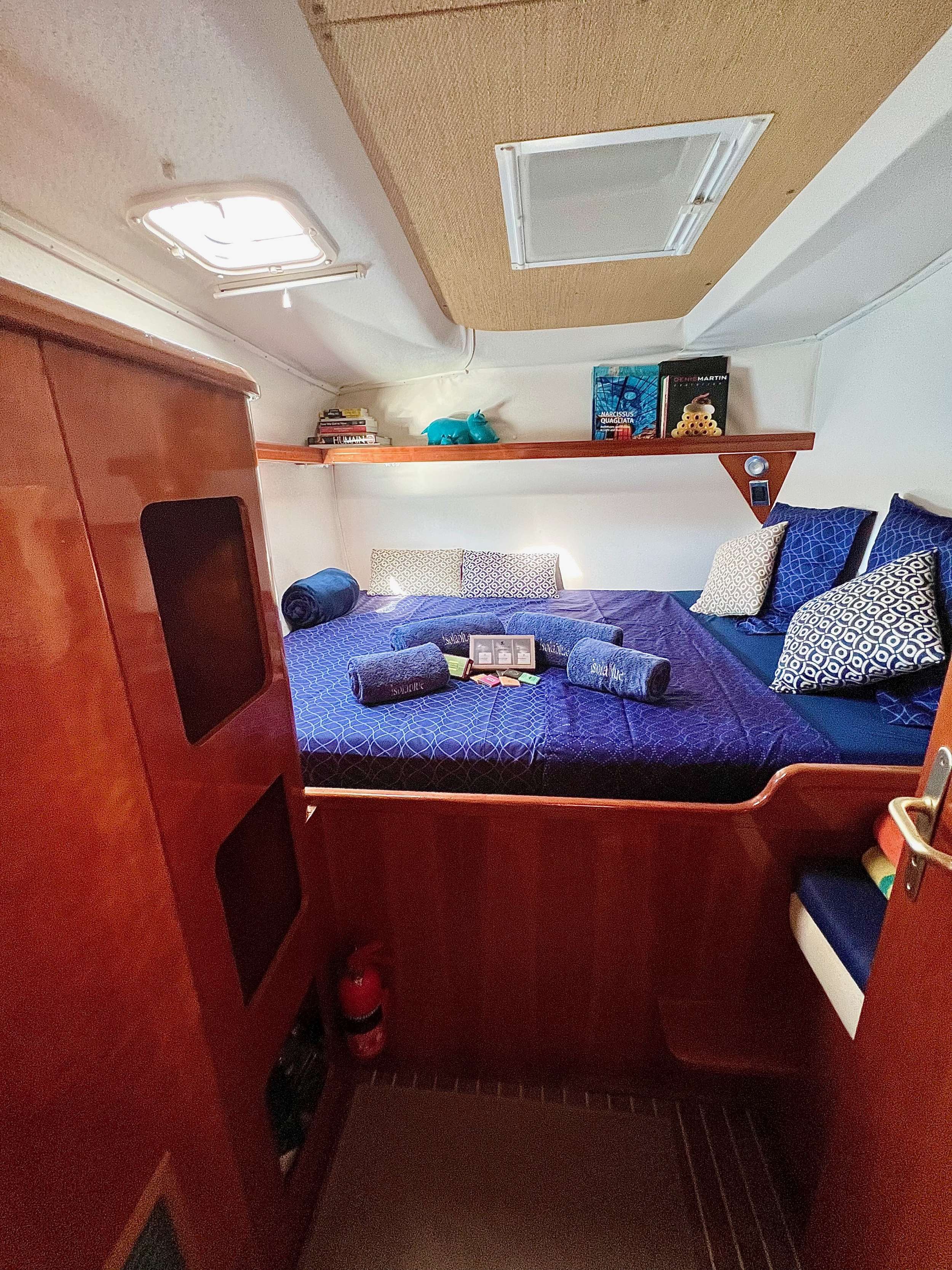 ISOLABLUE Yacht Charter - Beautiful Details Throughout!