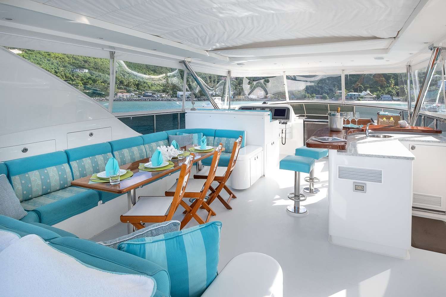Top deck