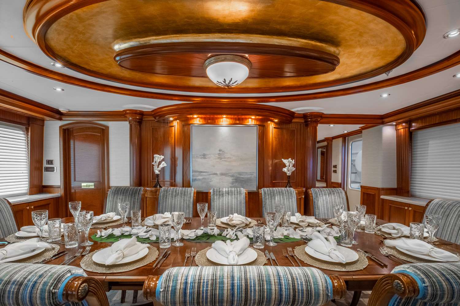 MISS STEPHANIE Yacht Charter - Dining