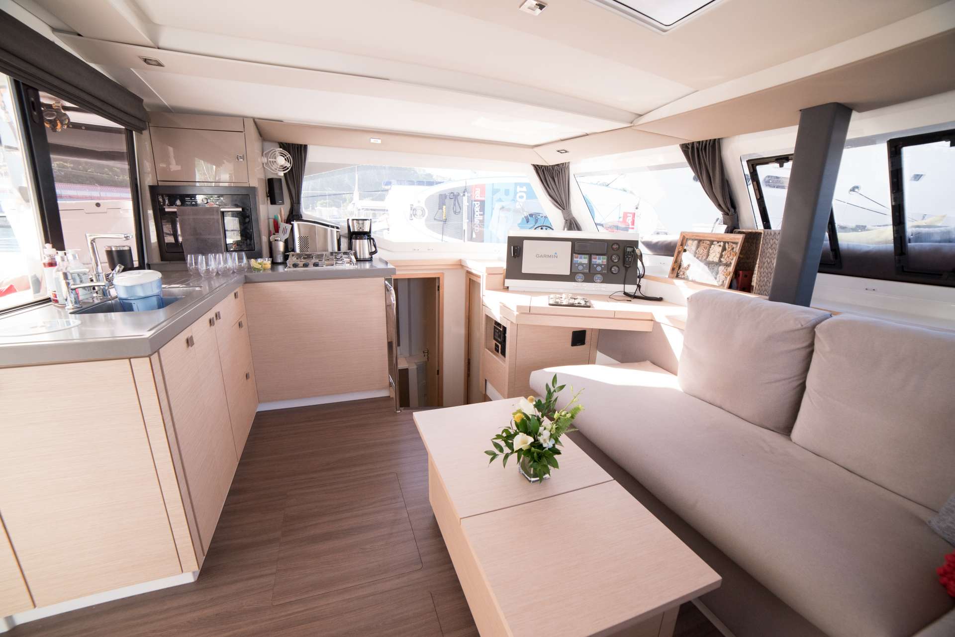 3 SISTERS Yacht Charter - Galley