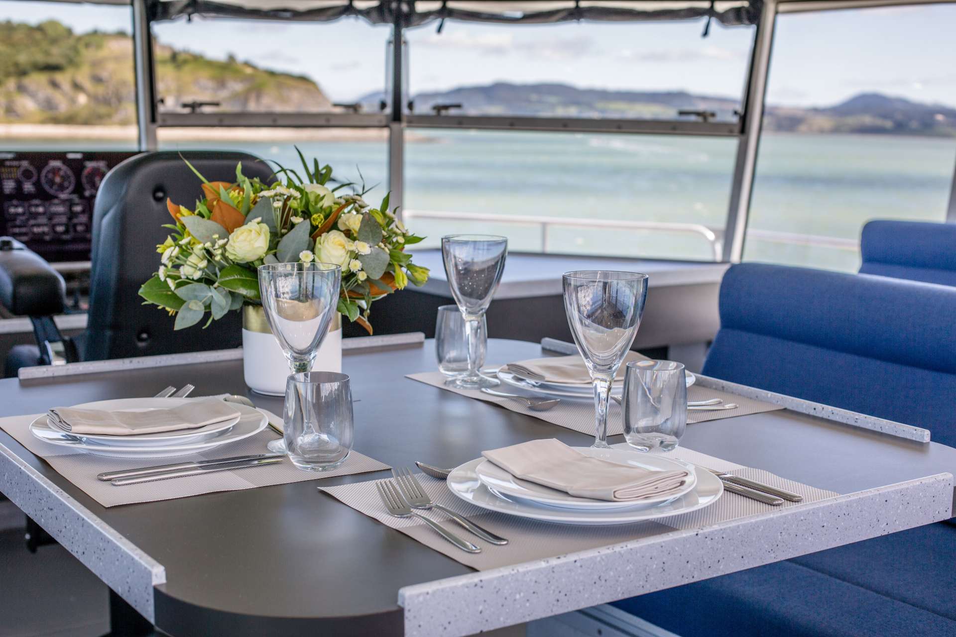 GREY WOLF Yacht Charter - Romantic Flybridge Dining