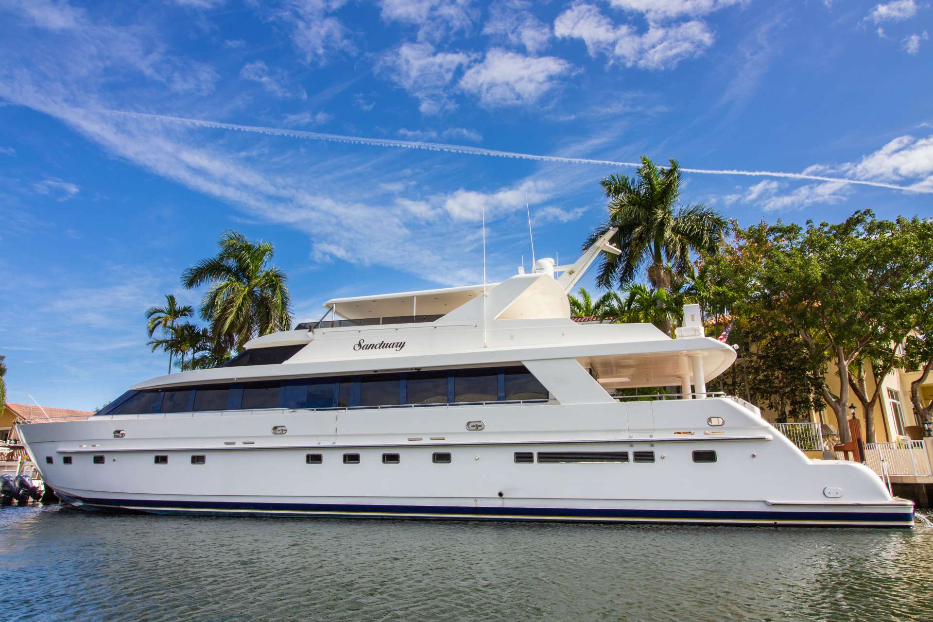 SANCTUARY Yacht Charter - Ritzy Charters