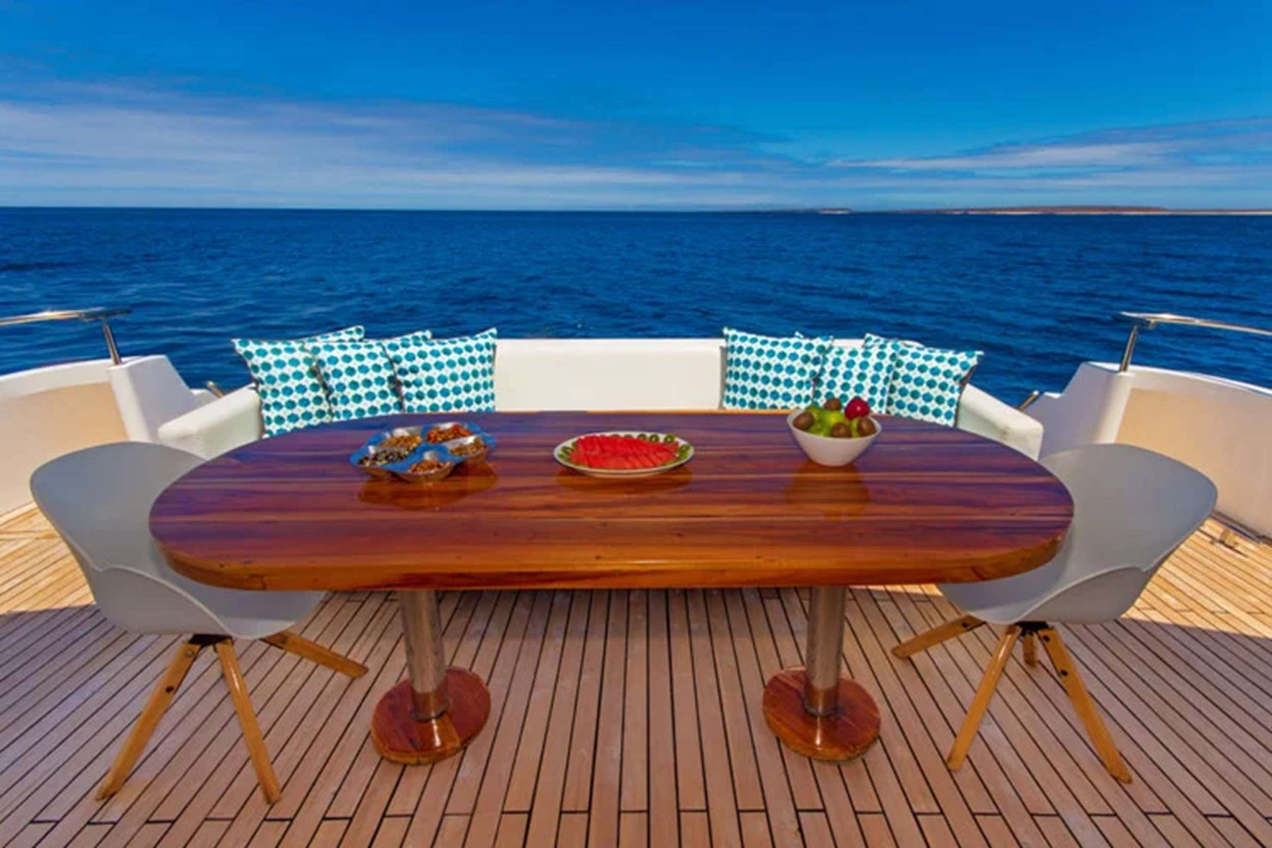 Grand Majestic Yacht Charter - Lounge reading