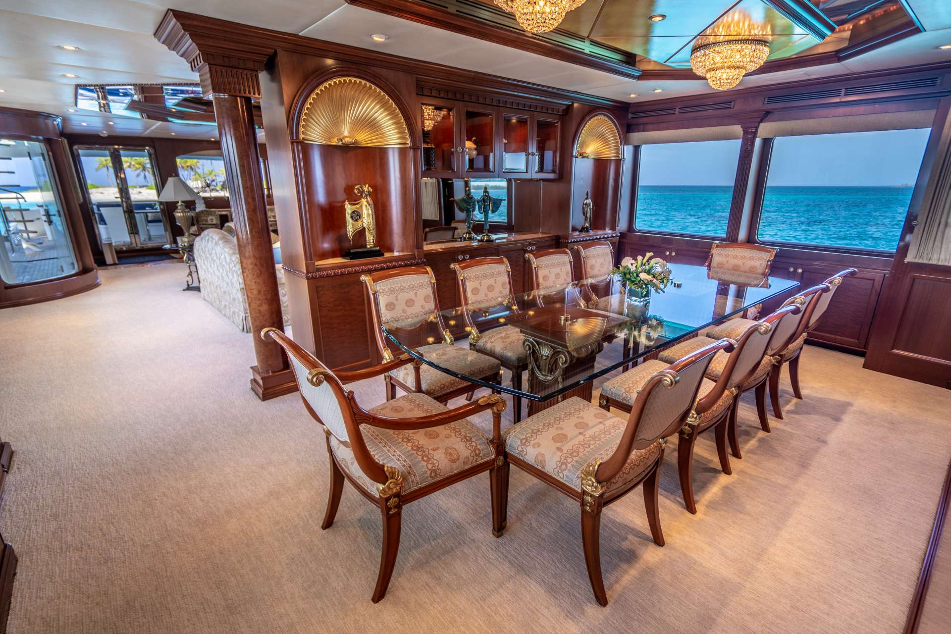 RELENTLESS Yacht Charter - Dining Salon