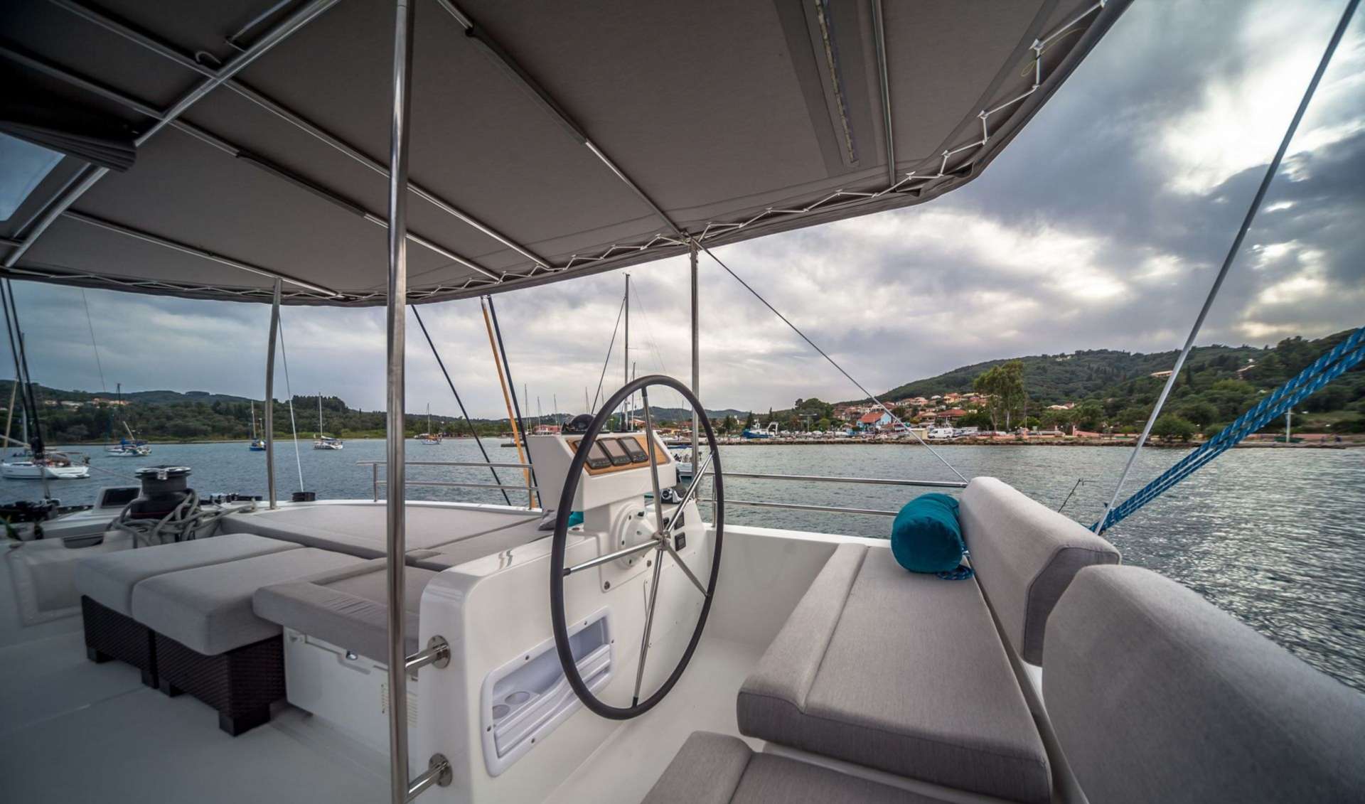 Sailing Yacht Ocean View