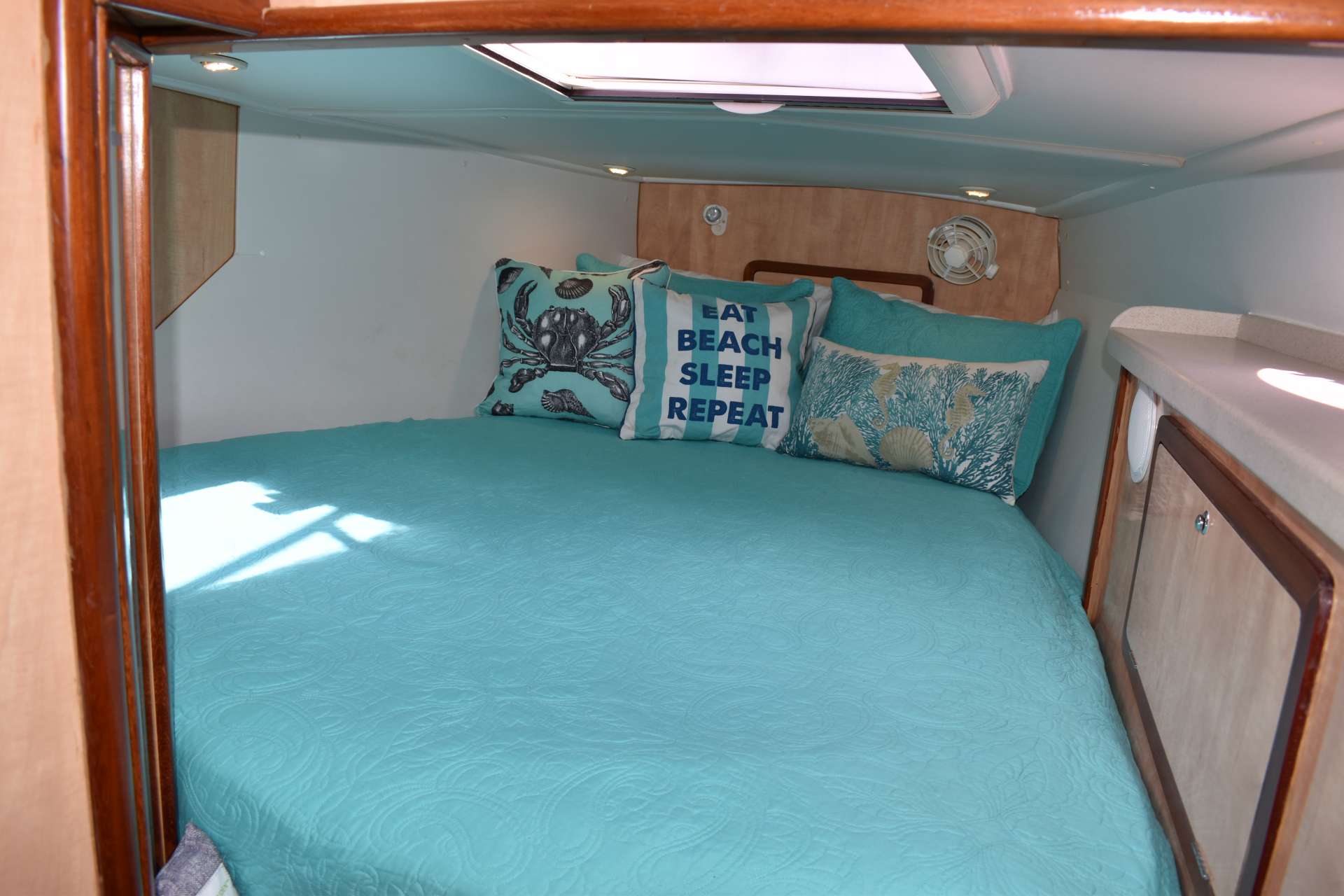 Ultima Life Yacht Vacation