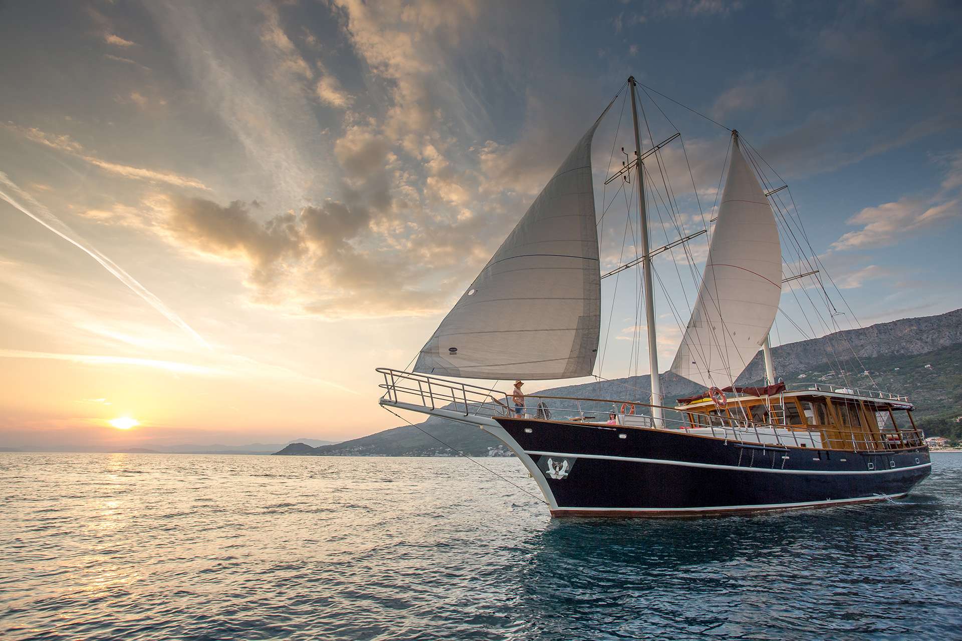 Yacht Charter Altair | Ritzy Charters