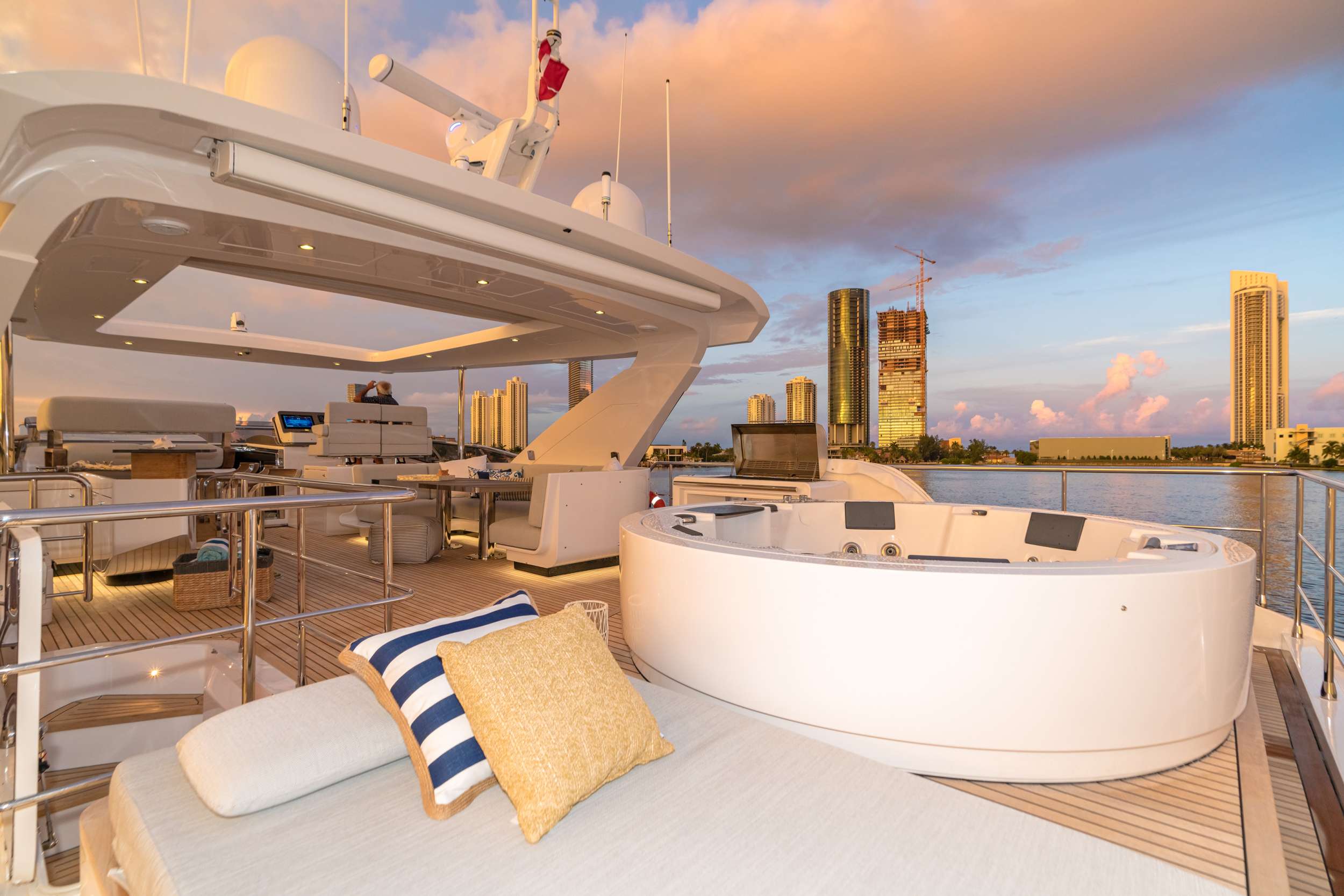 Flybridge