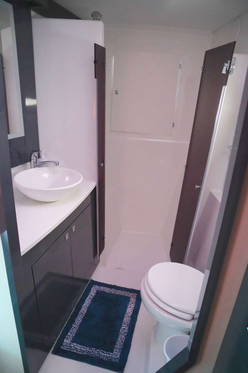 Catamaran Charter Trance Atlantic