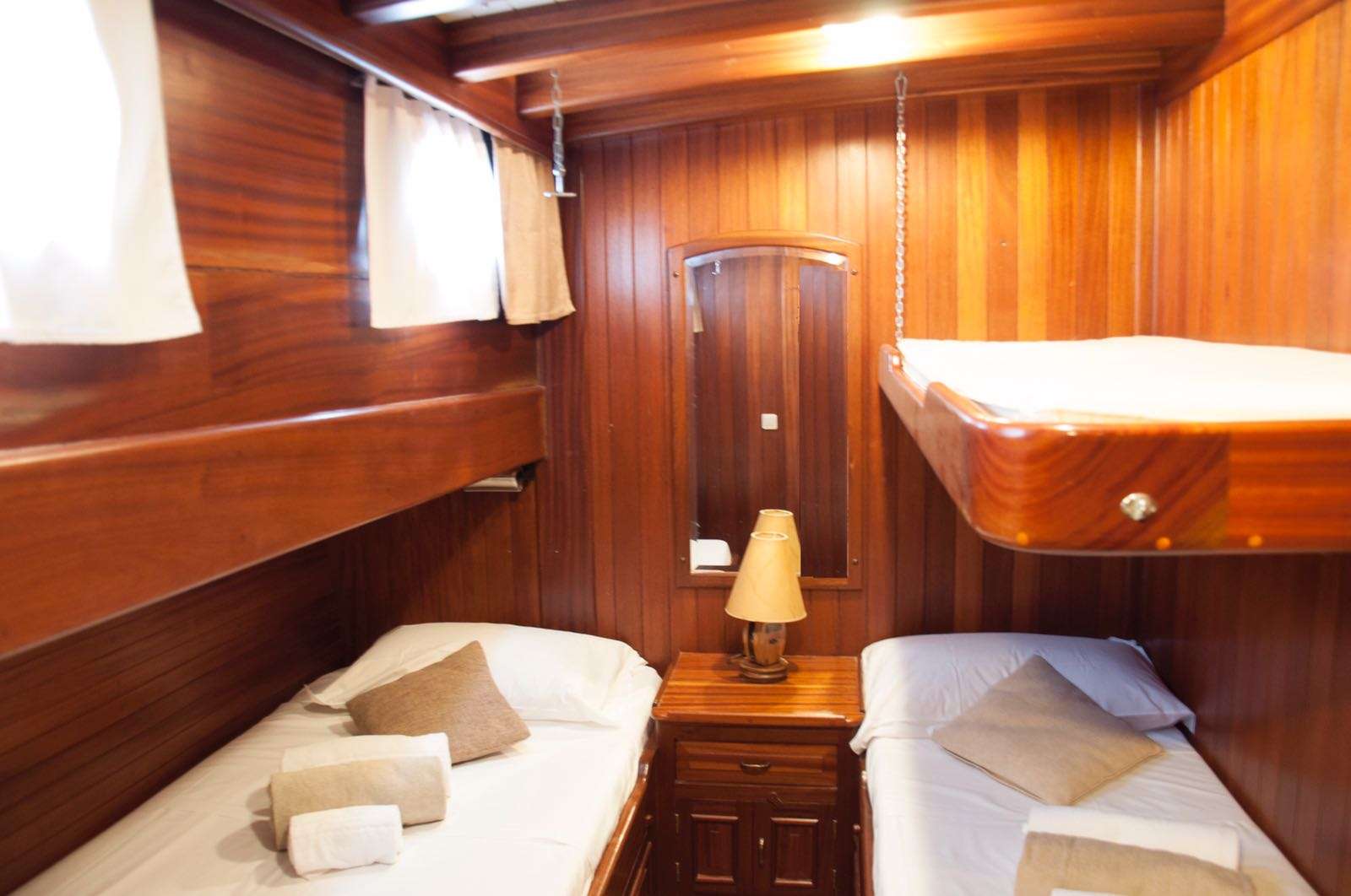 Donna Marisa Yacht Charter - triple cabin