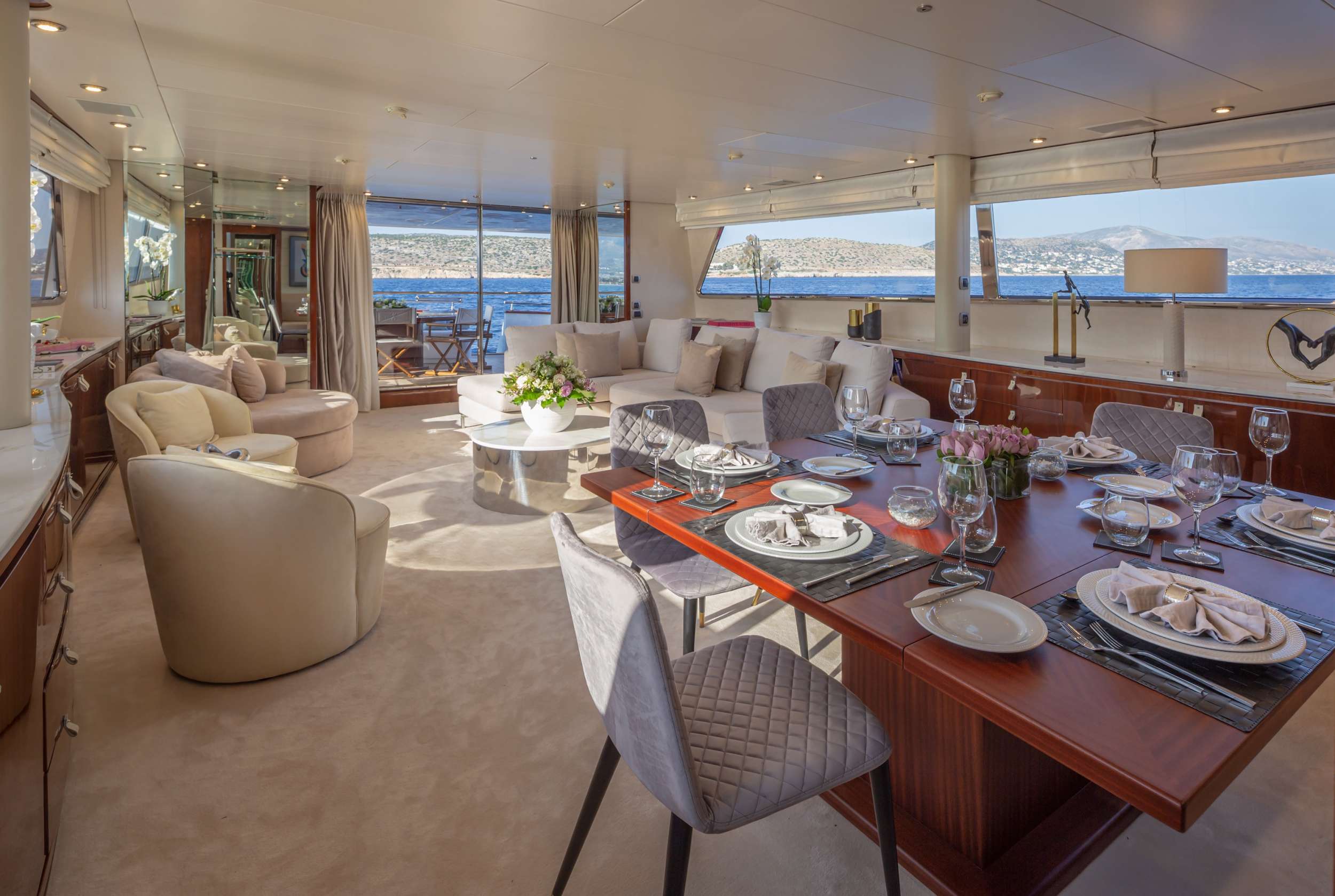 GRACE Yacht Charter - Dining
