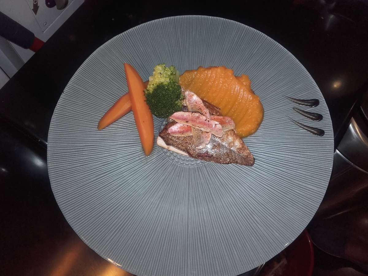 Menu Image 3