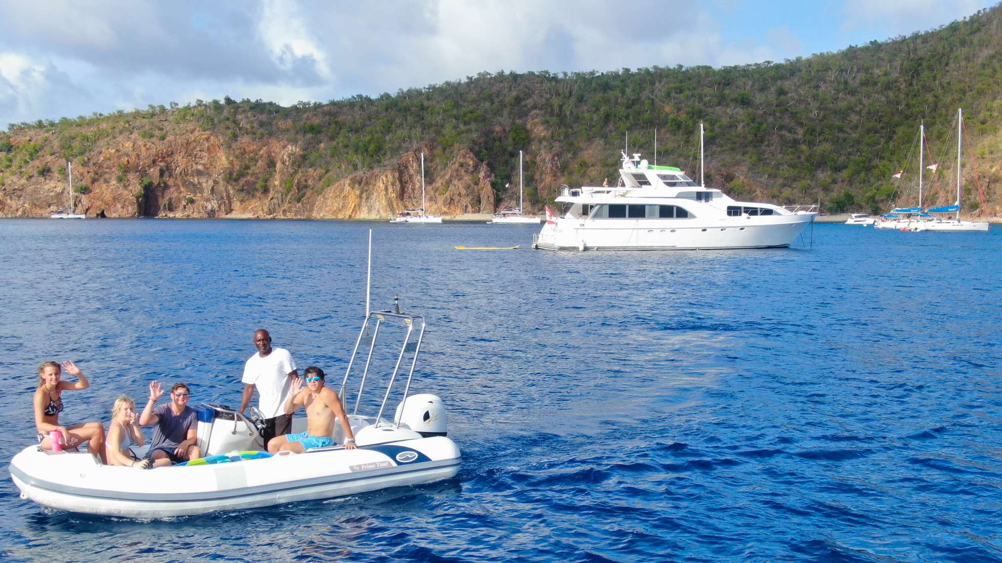 PRIME TIME Yacht Charter - Enjoy the waterspouts