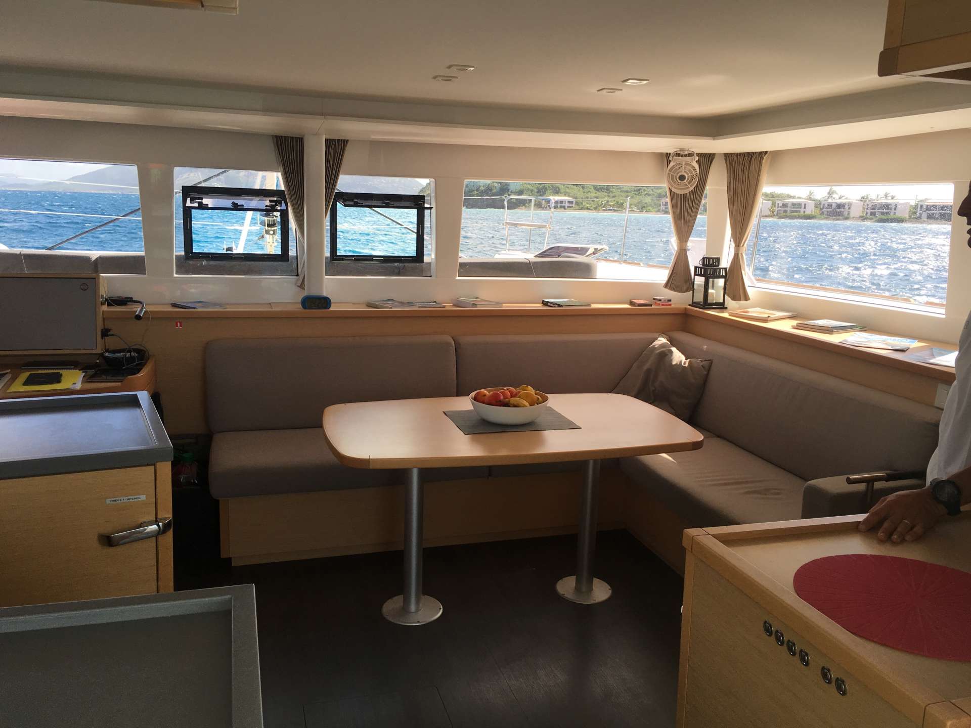Catamaran Charter Lufinha